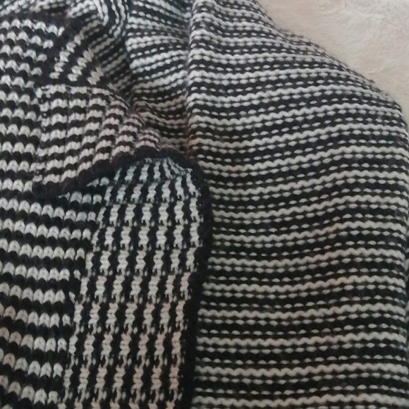 Merona long oversized sweater - Picture 2 of 5